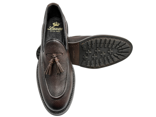 BROWN LOAFER TRACK