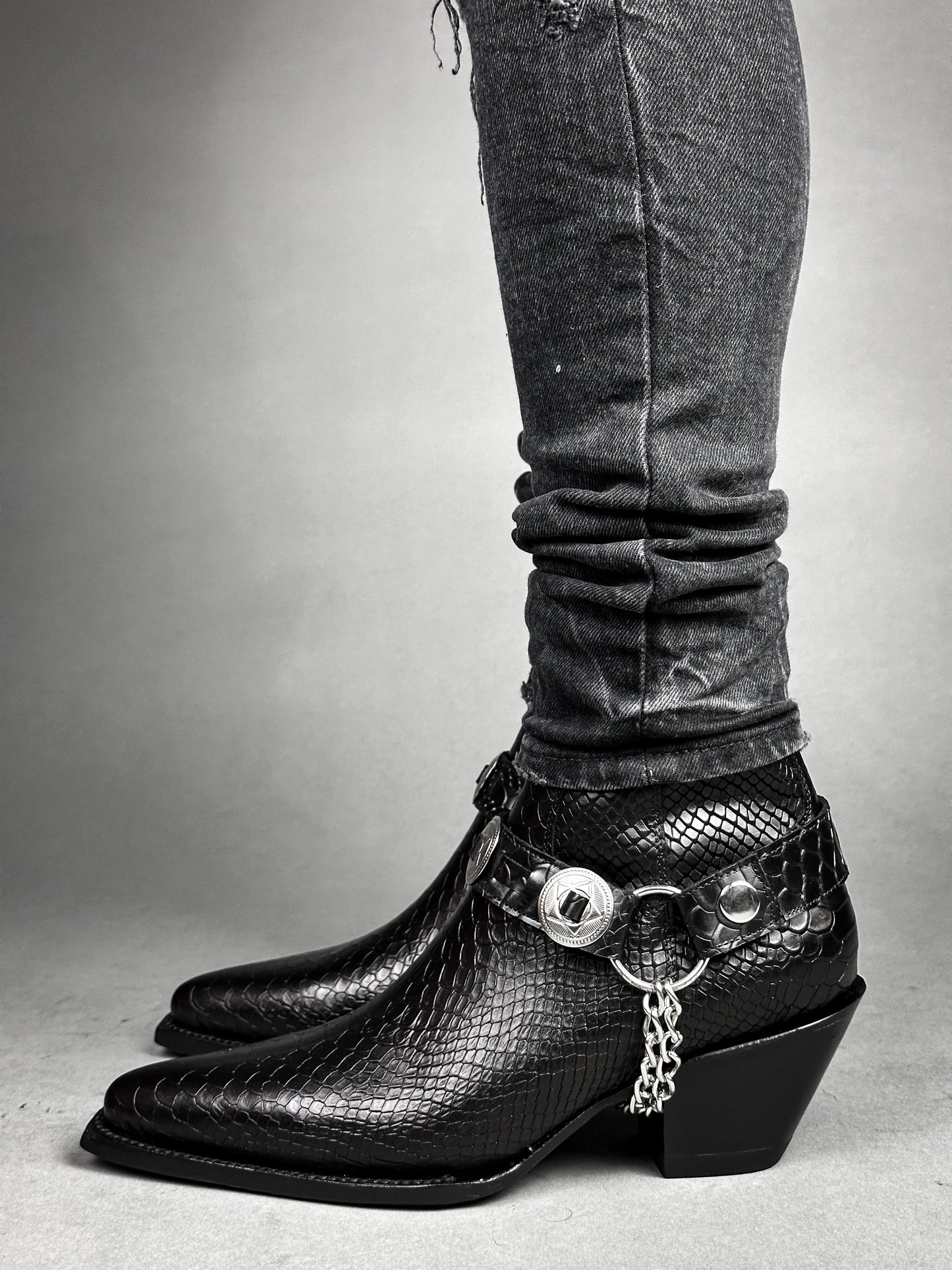 BLACK SNAKE MUNICH