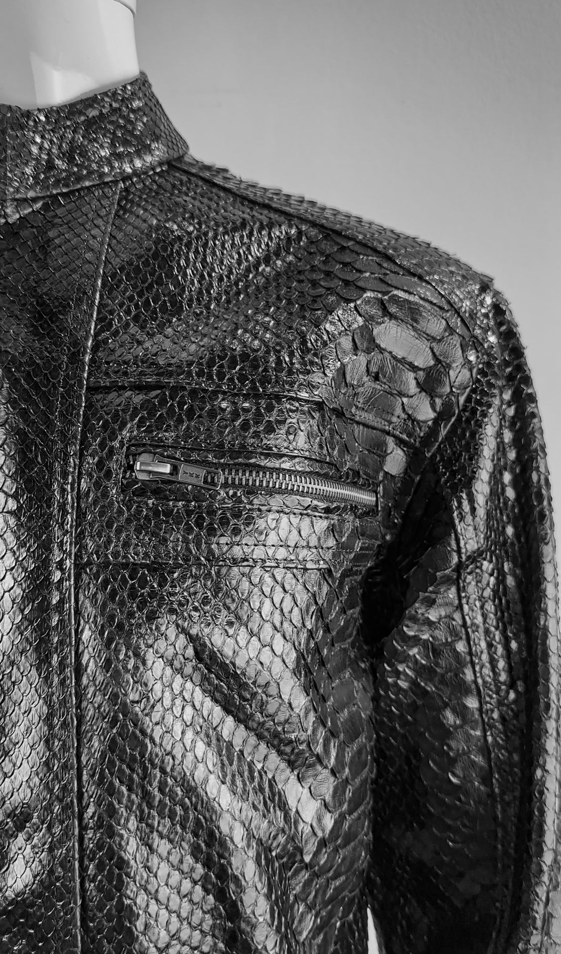 BLACK PYTHON JACKET