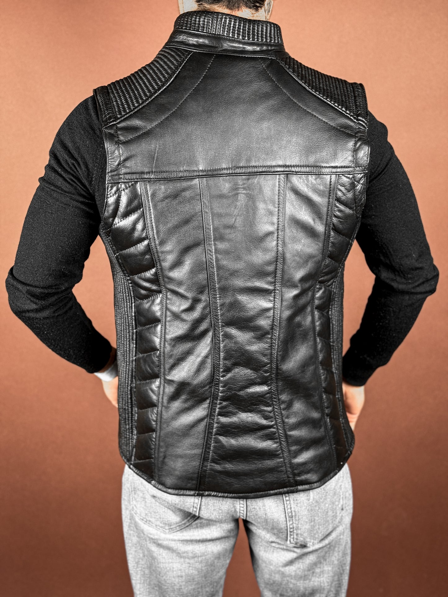 BLACK LEATHER VEST