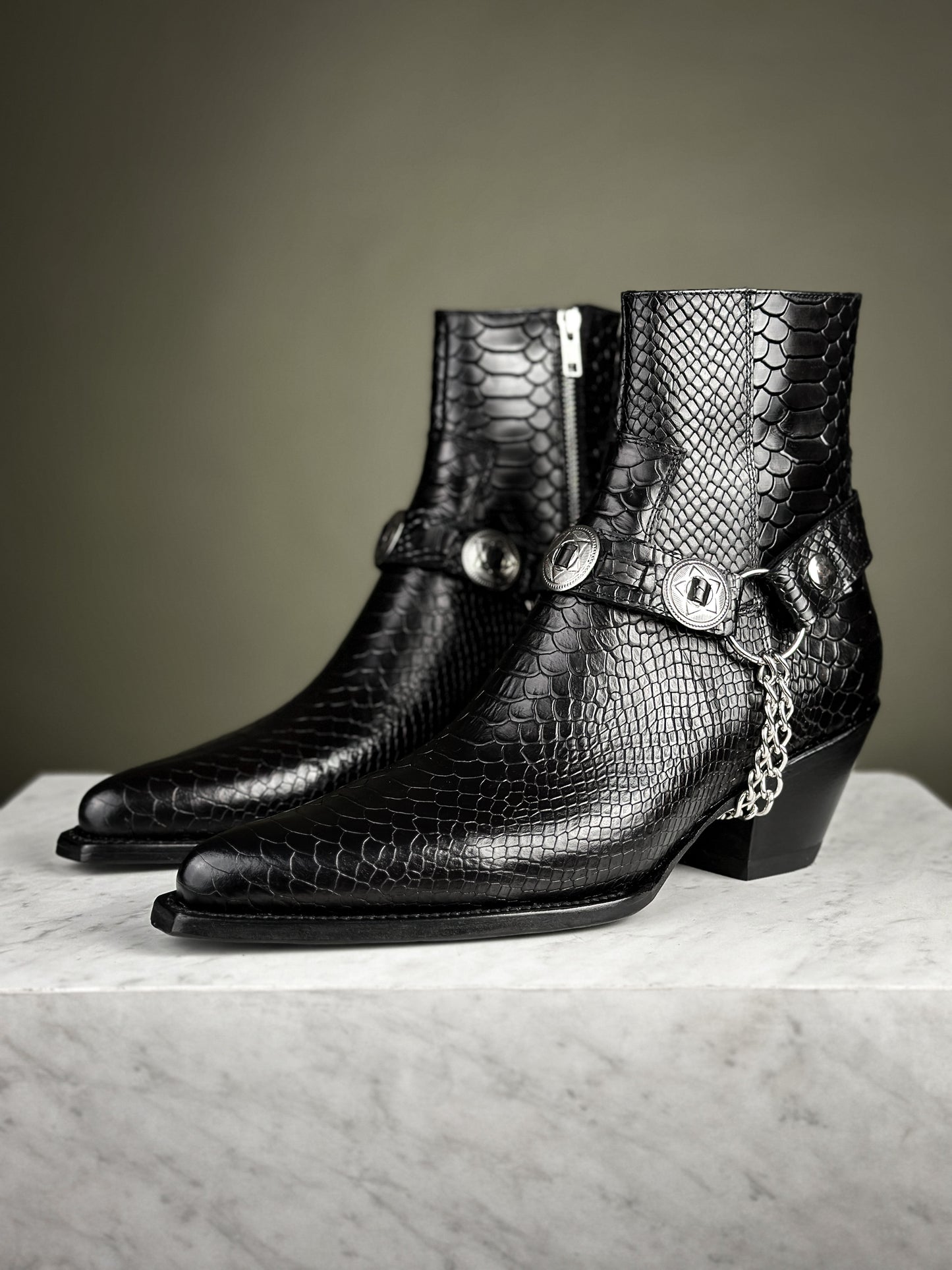 BLACK SNAKE MUNICH