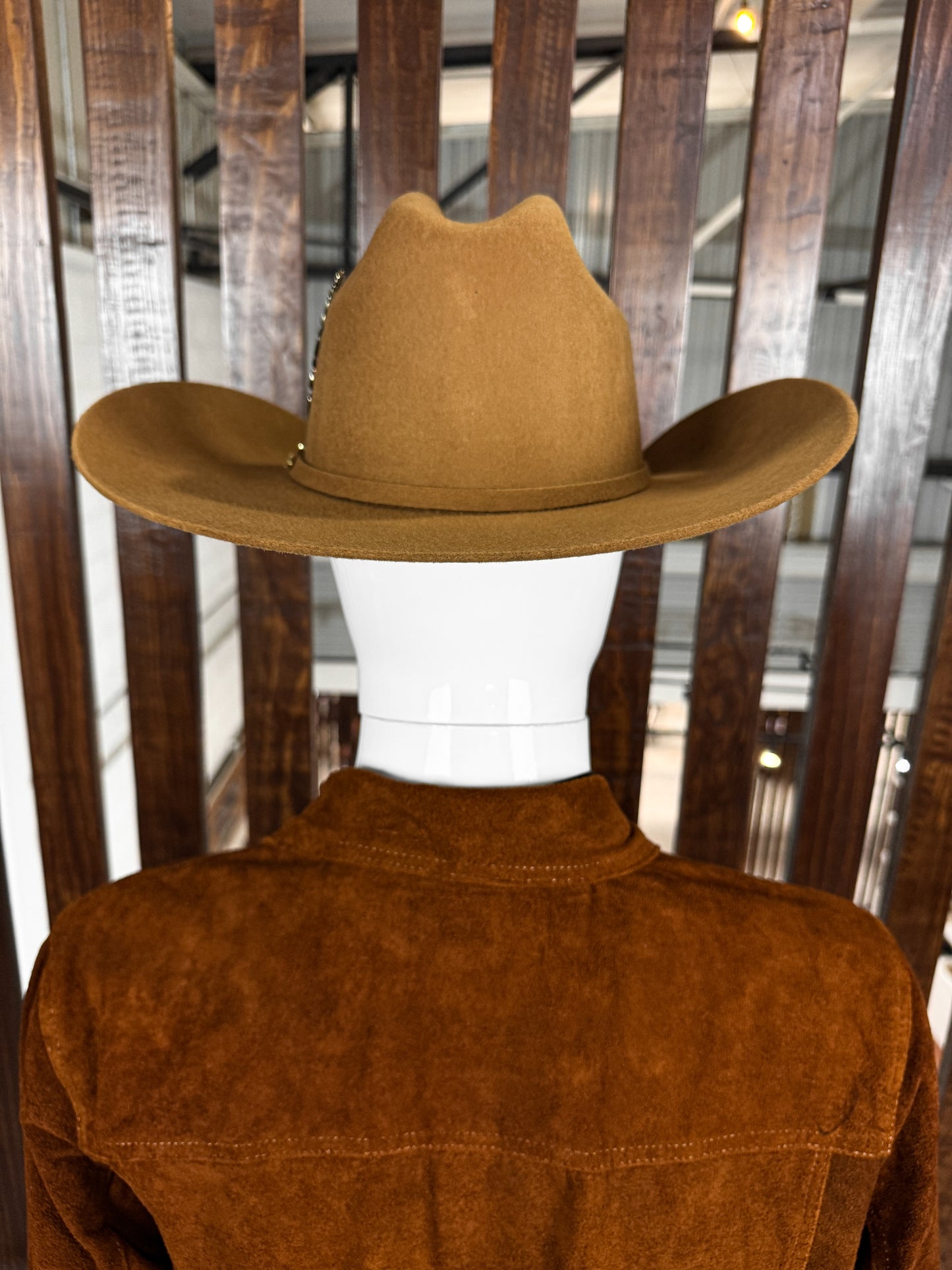 ORANGE WESTERN HAT (FEATHER)