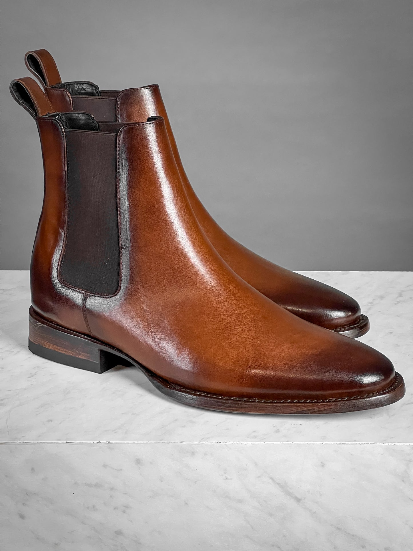 LIGHT BROWN CHELSEA
