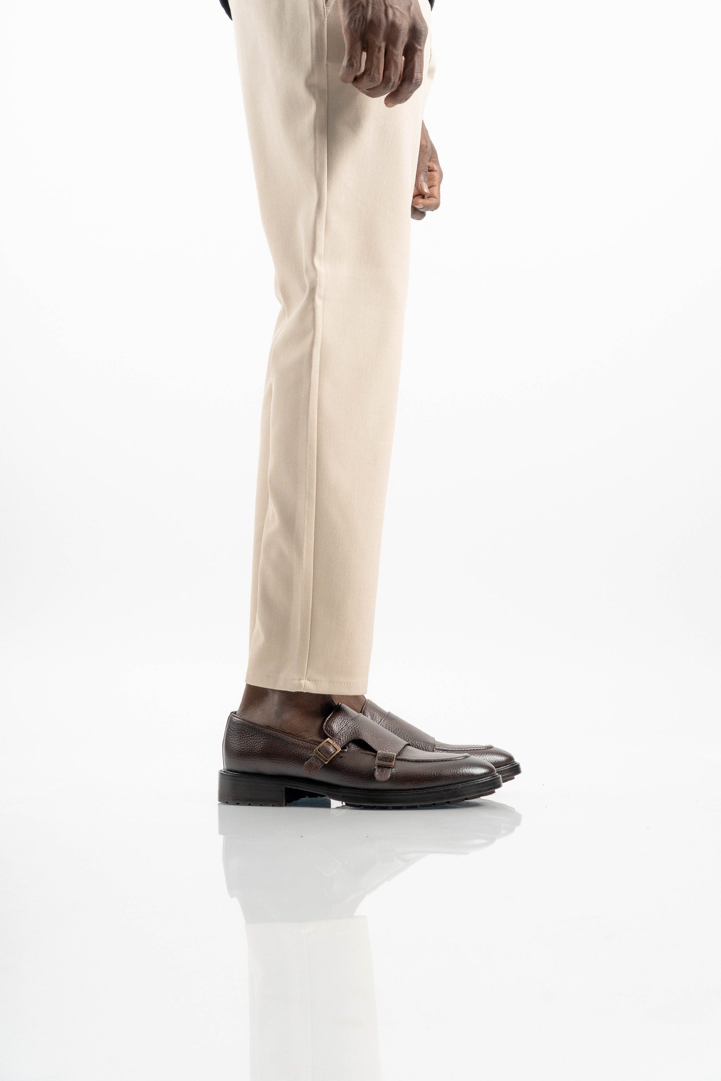 BROWN FLOATER MONK