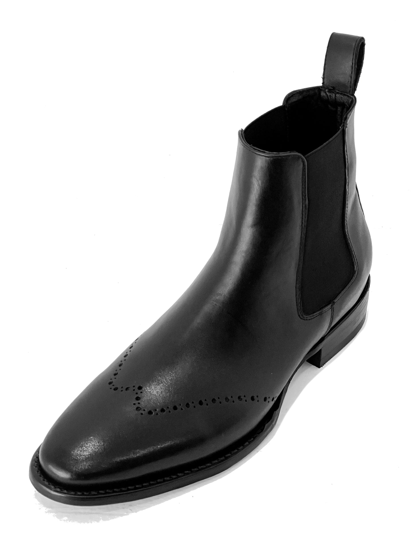 CHELSEA BROGUE BOOTS
