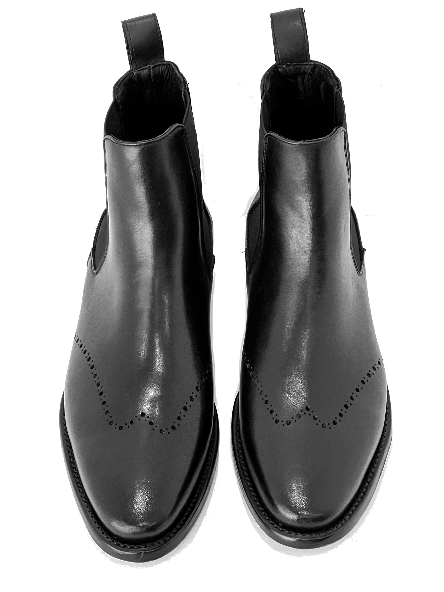 CHELSEA BROGUE BOOTS