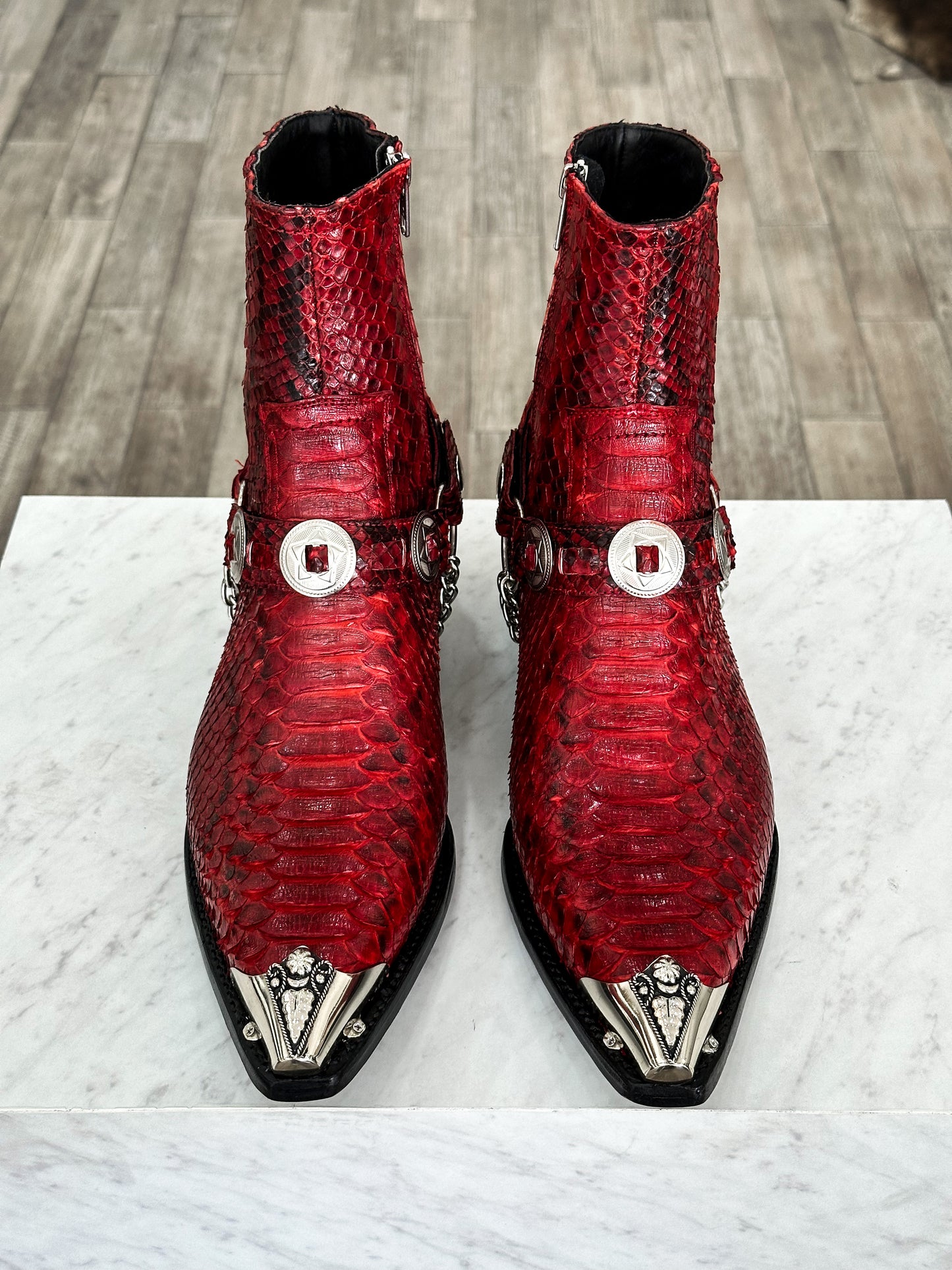 RED METAL TIP PYTHON MUNICH