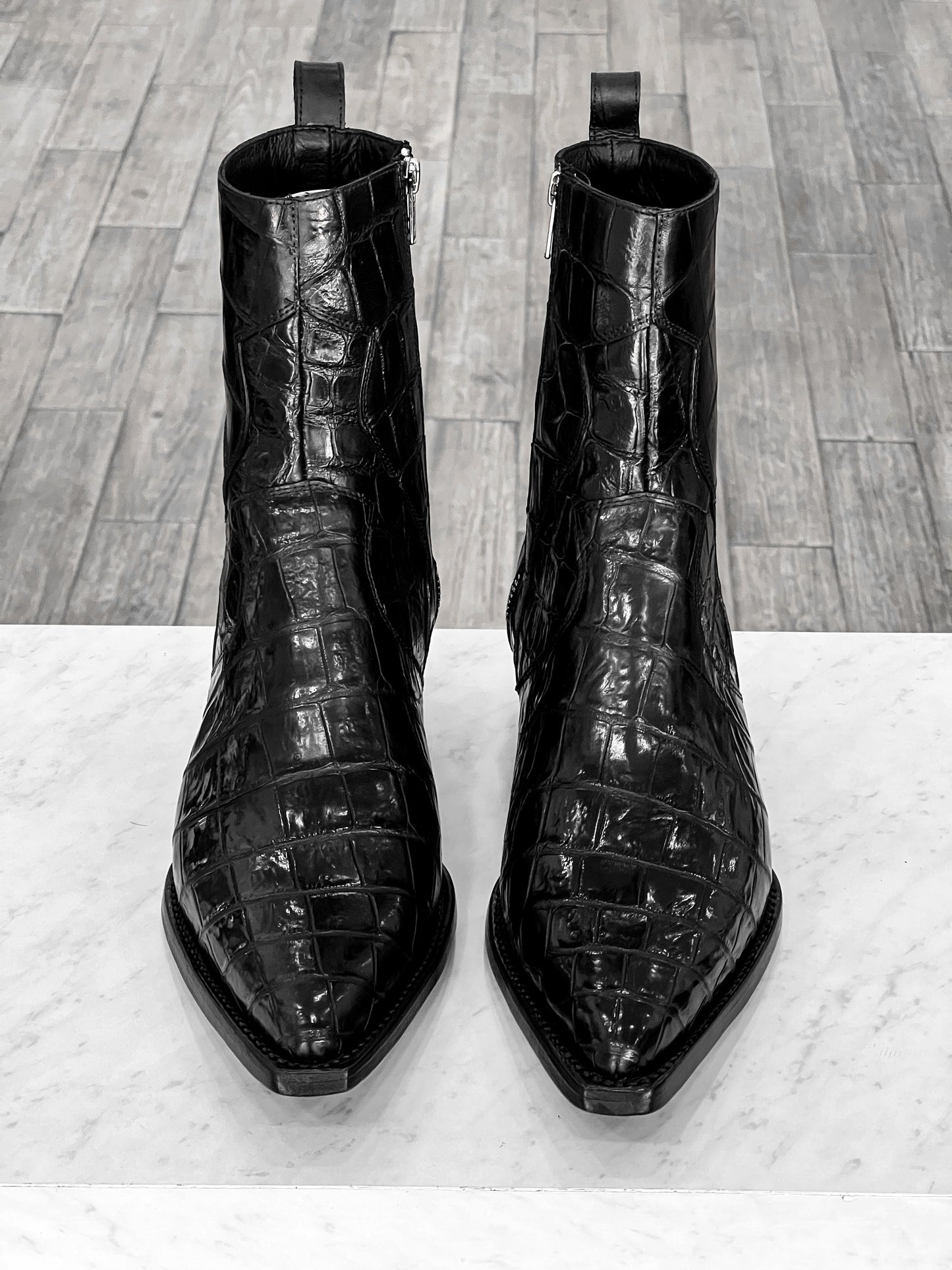 BLACK ALLIGATOR MALAGA