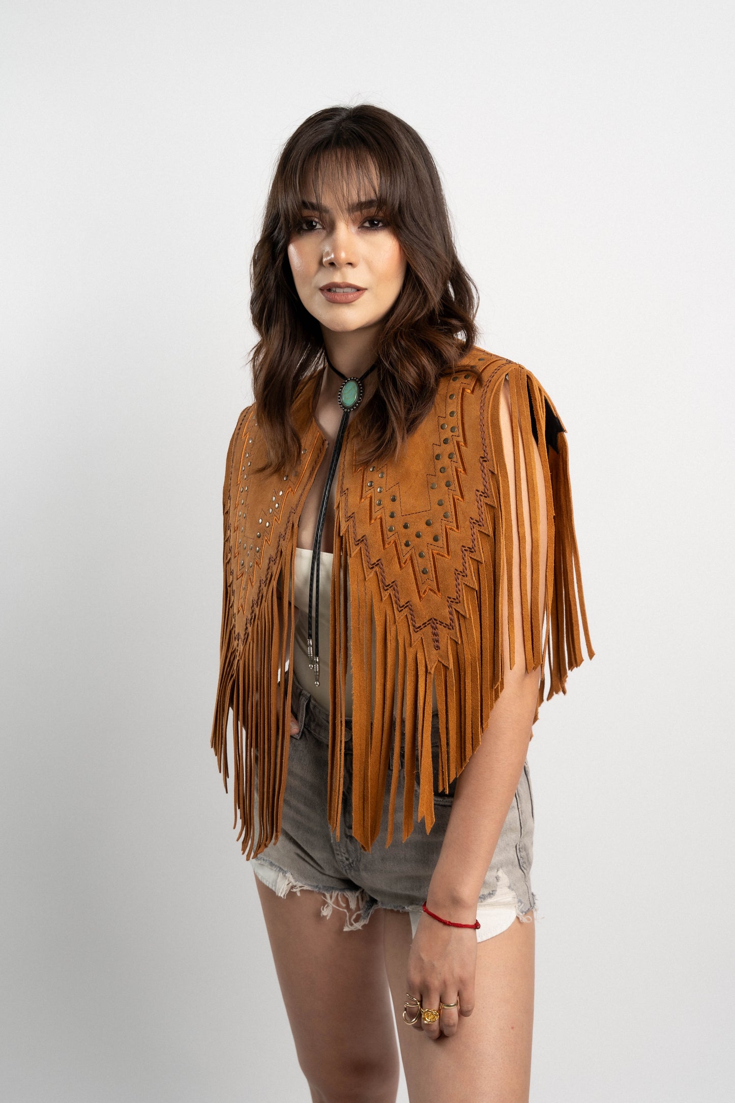 PONCHO ANTE ESTOPEROLES
