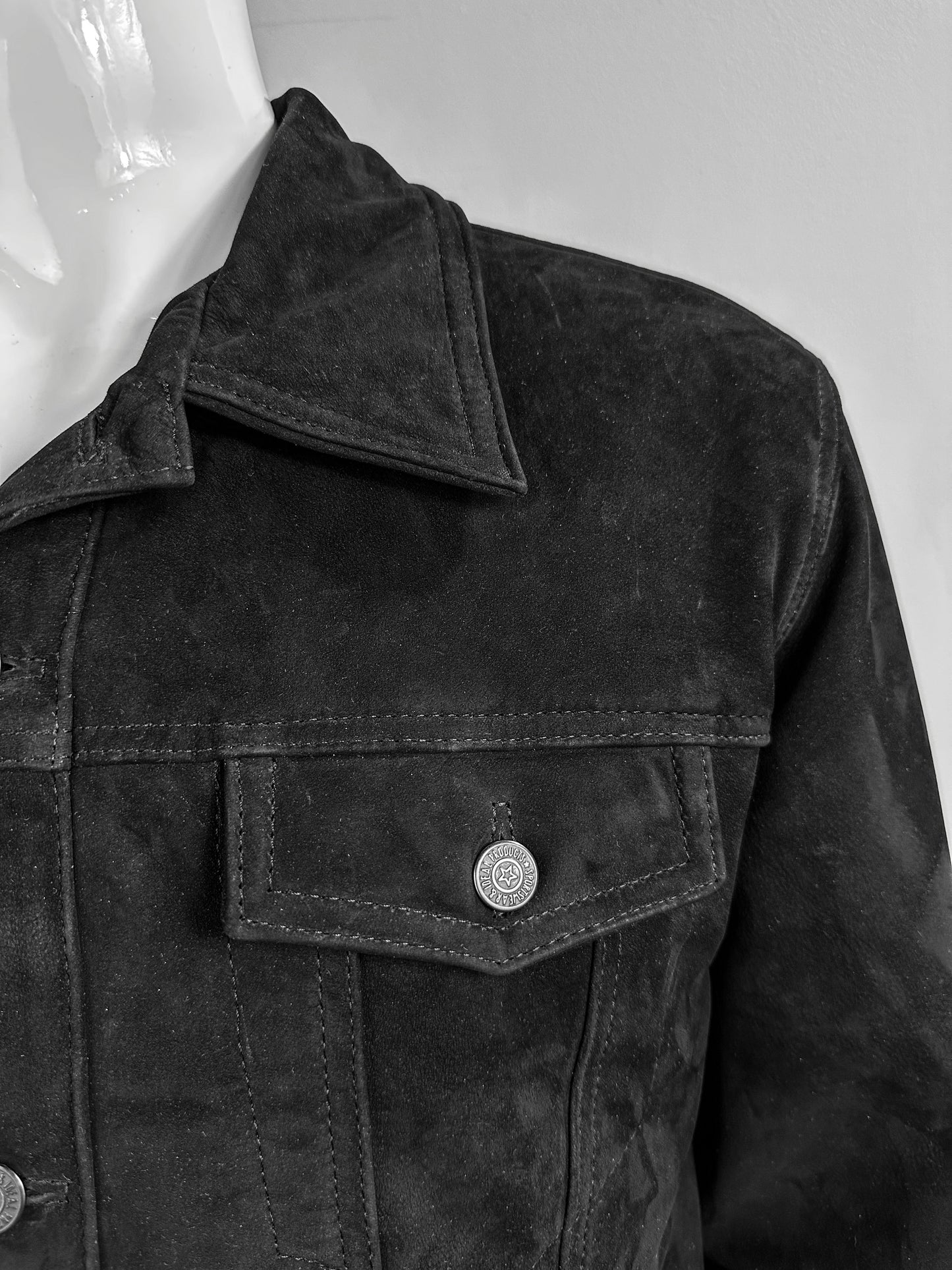 TRUCKER GAMUZA NEGRO