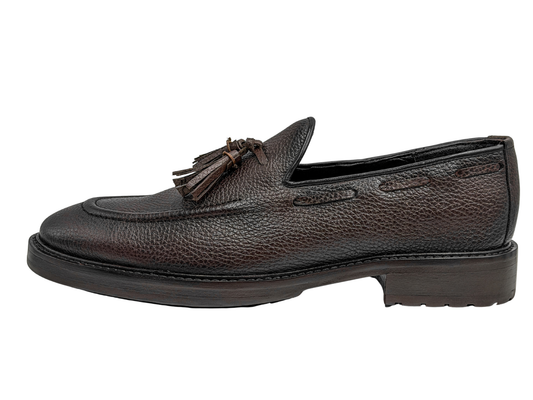 BROWN LOAFER TRACK