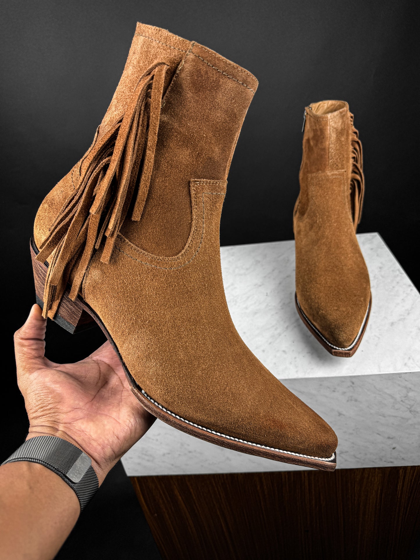 CHESTNUT FRINGED BOOTS