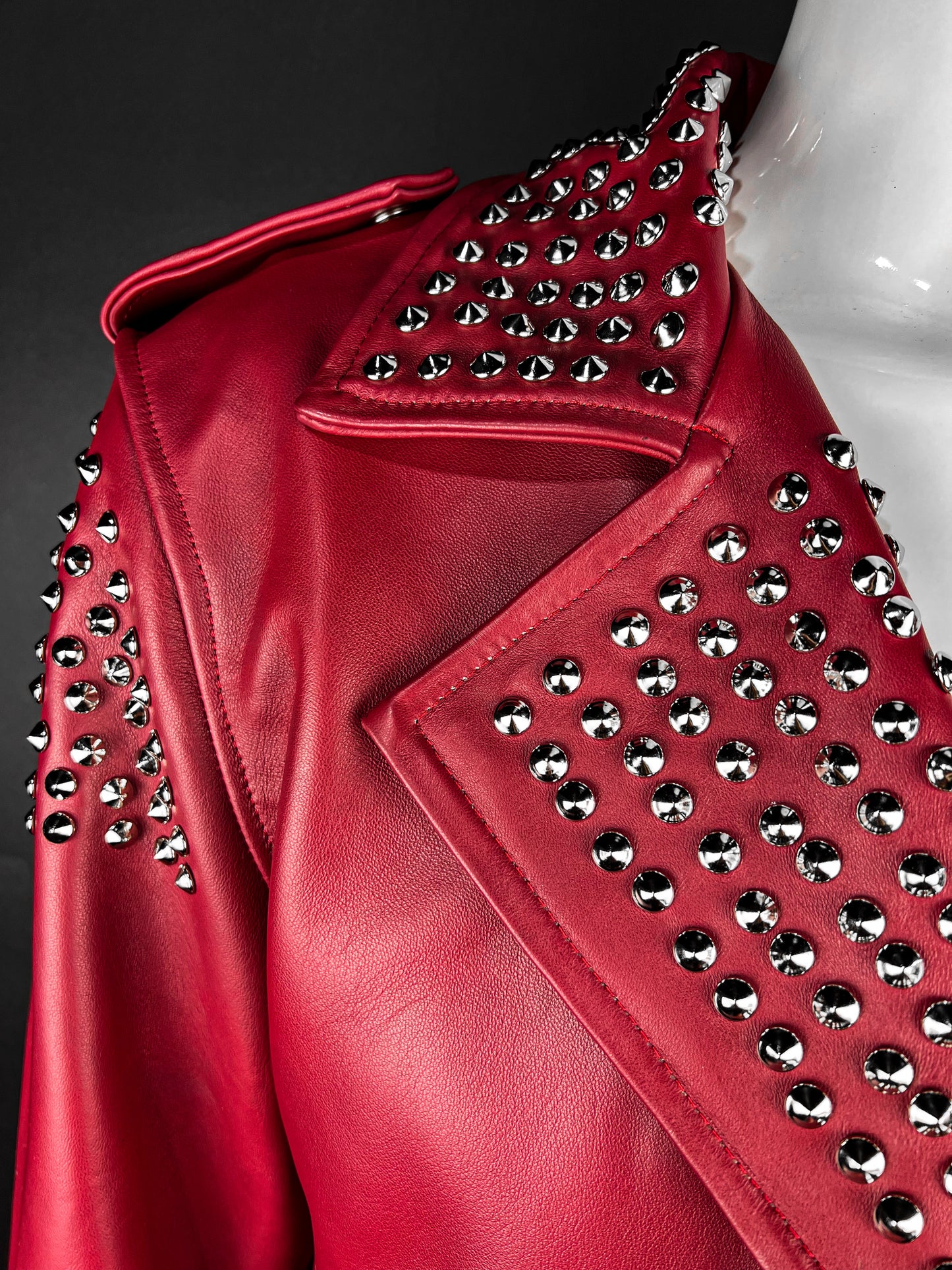 RED SPIKES BIKER