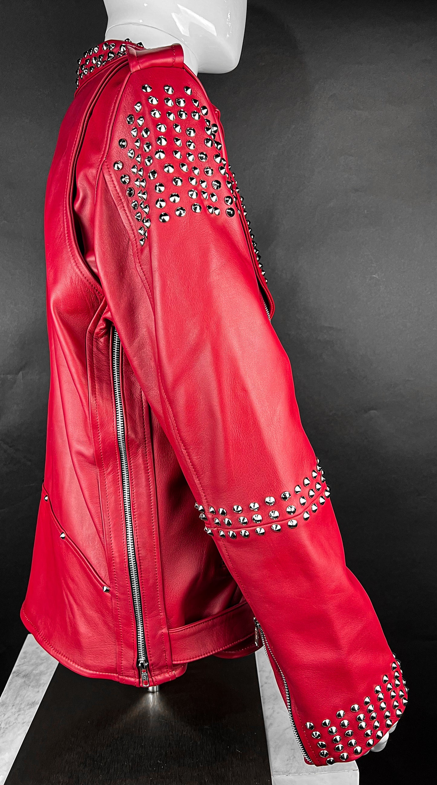 RED SPIKES BIKER