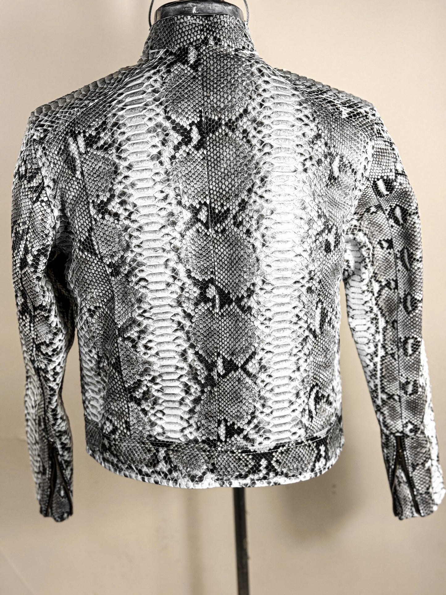 NATURAL PYTHON JACKET – LuxxeMx