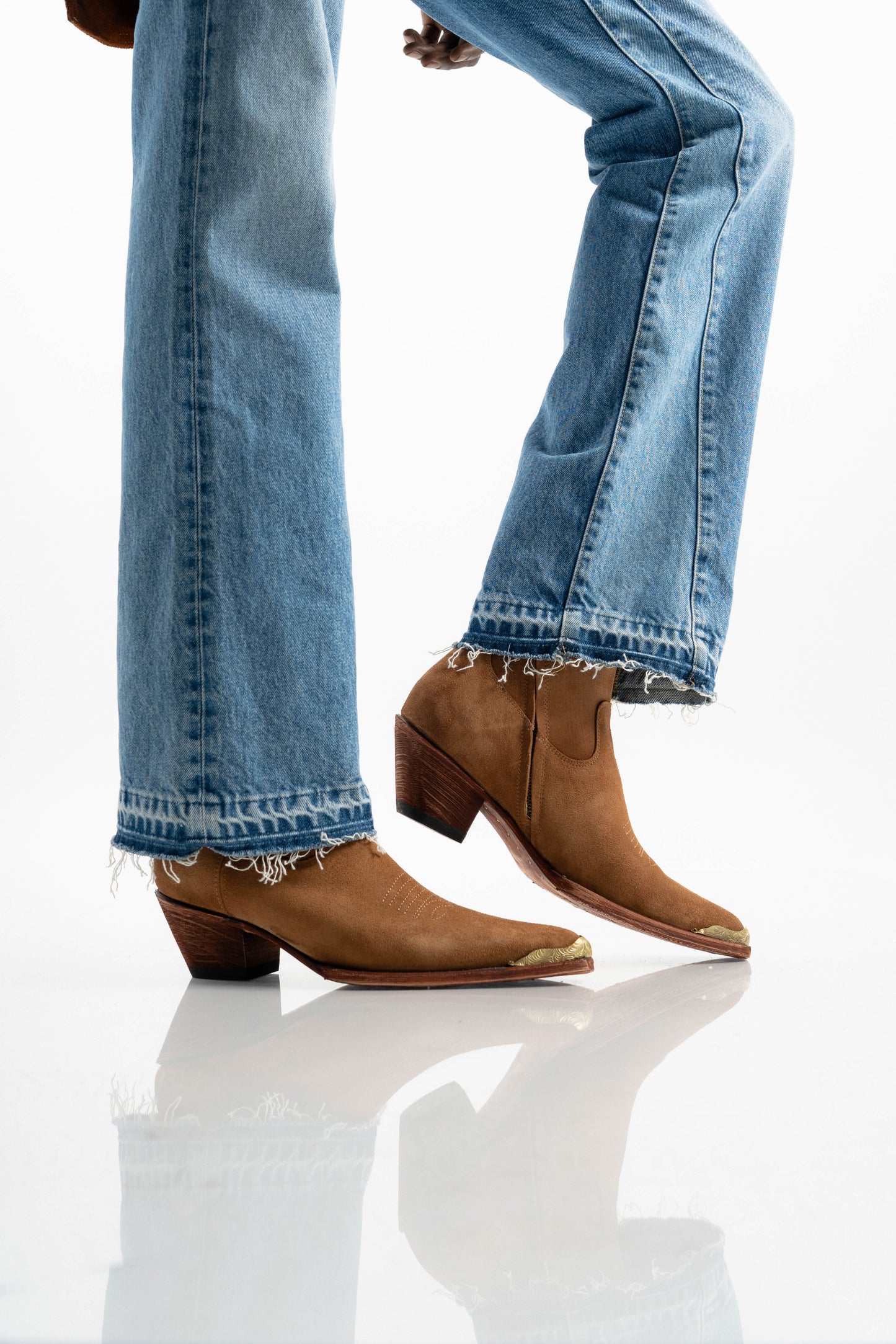 WESTERN METAL SUEDE