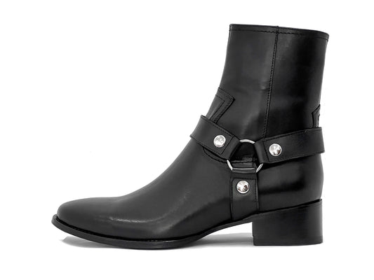 NEW CLASSIC ANKLE BOOTS