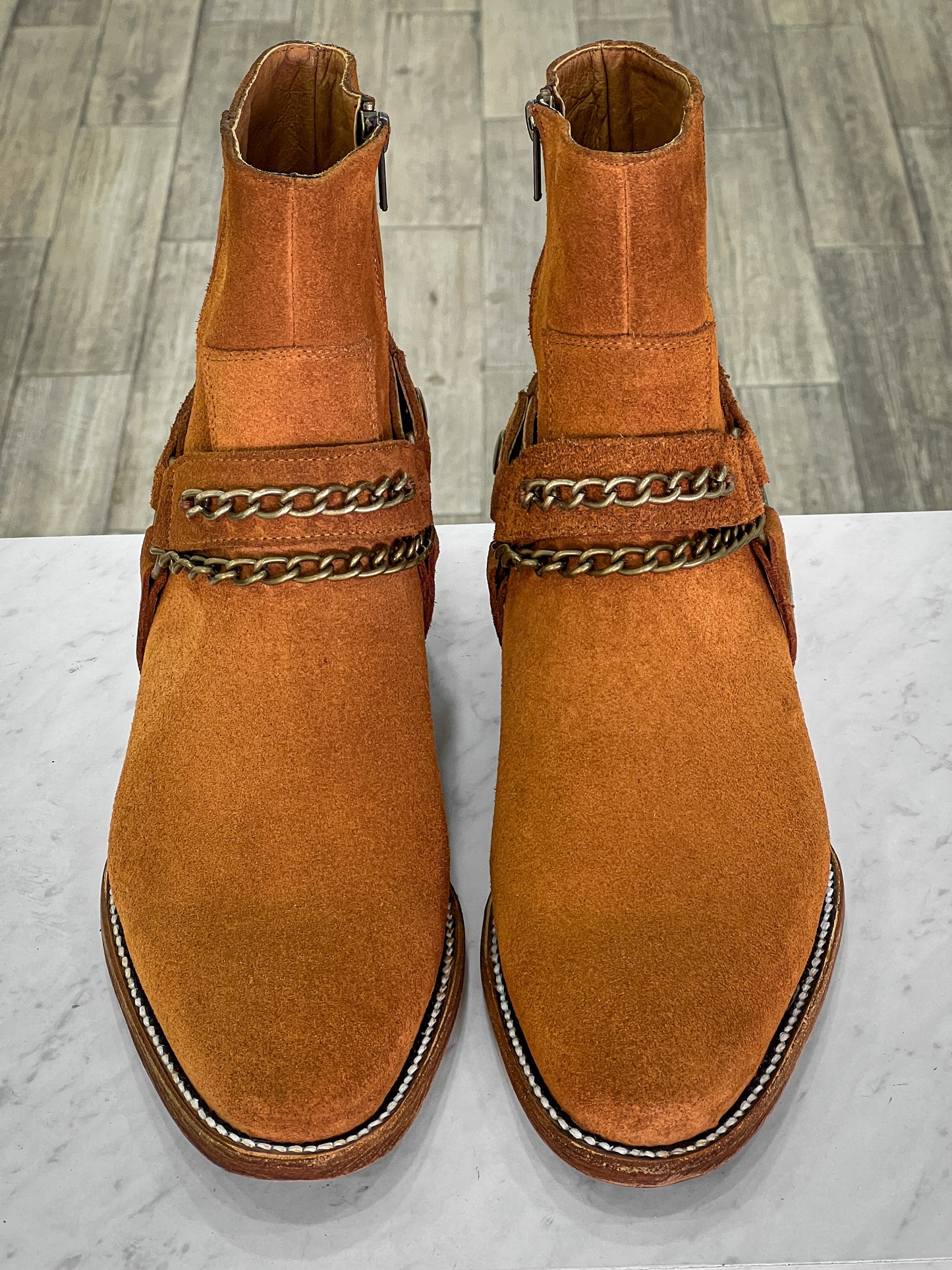 CHESTNUT ANKLE BOOTS