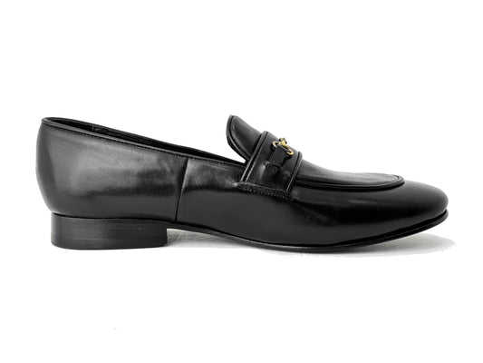 BLACK LOAFER